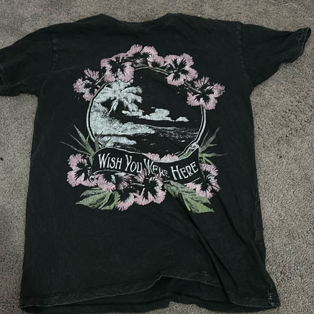 Hollister XS Graphic T-Shirt